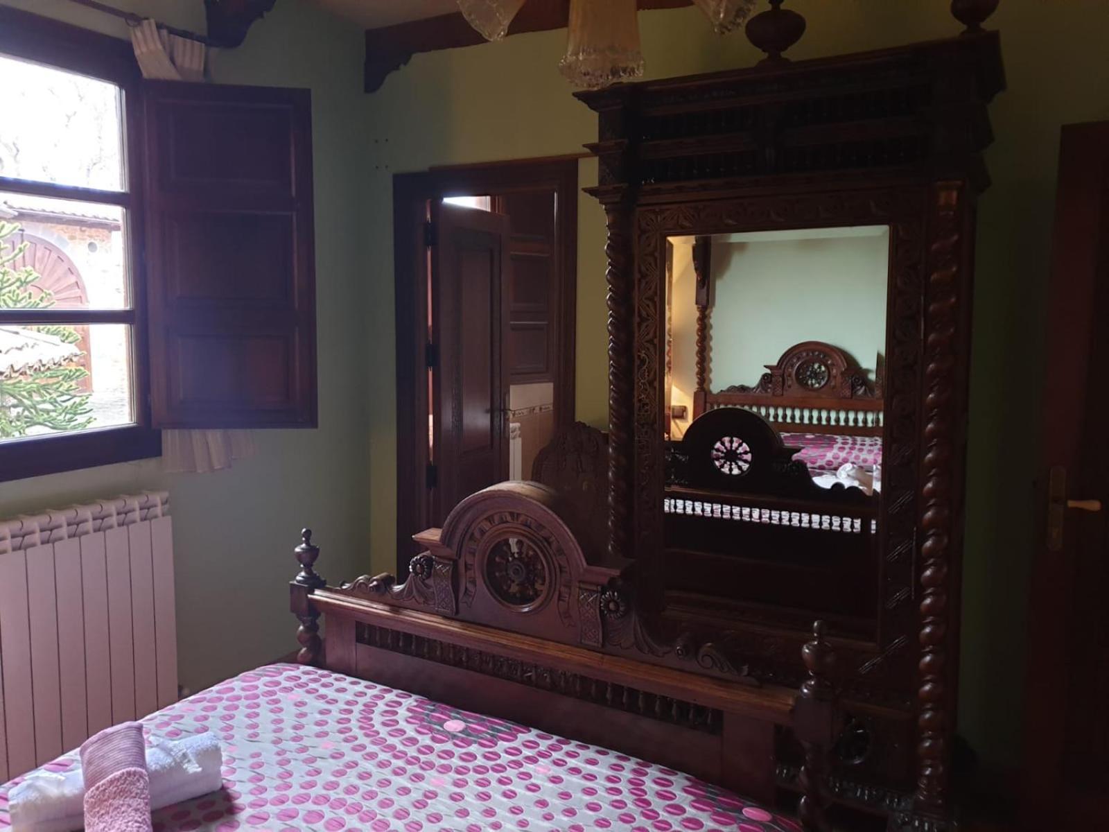 Palacio del Conde de Rebolledo Villaviciosa de la Ribera Quarto foto