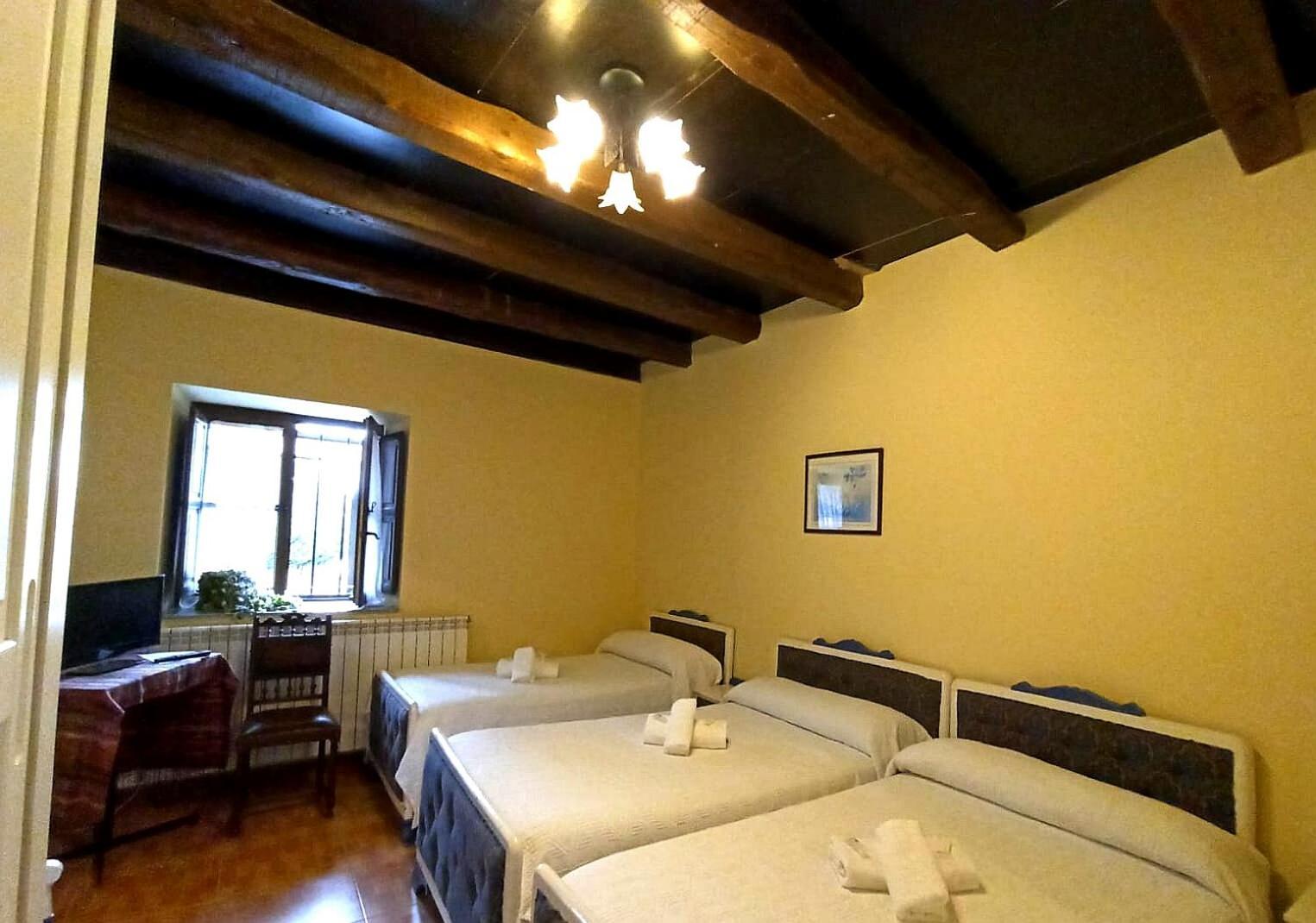 Palacio del Conde de Rebolledo Villaviciosa de la Ribera Quarto foto